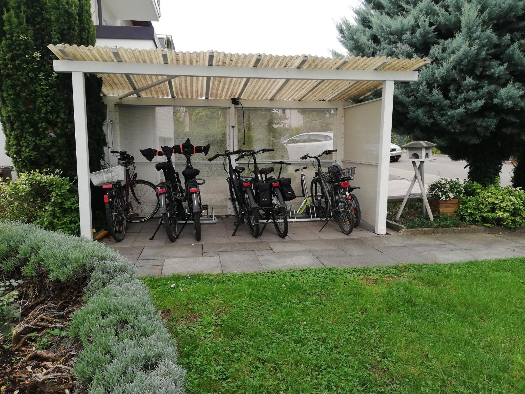 Exklusive Lage - Wohnung Mit Schoenem Garten - Haemmerle Yellow Констанц Екстер'єр фото